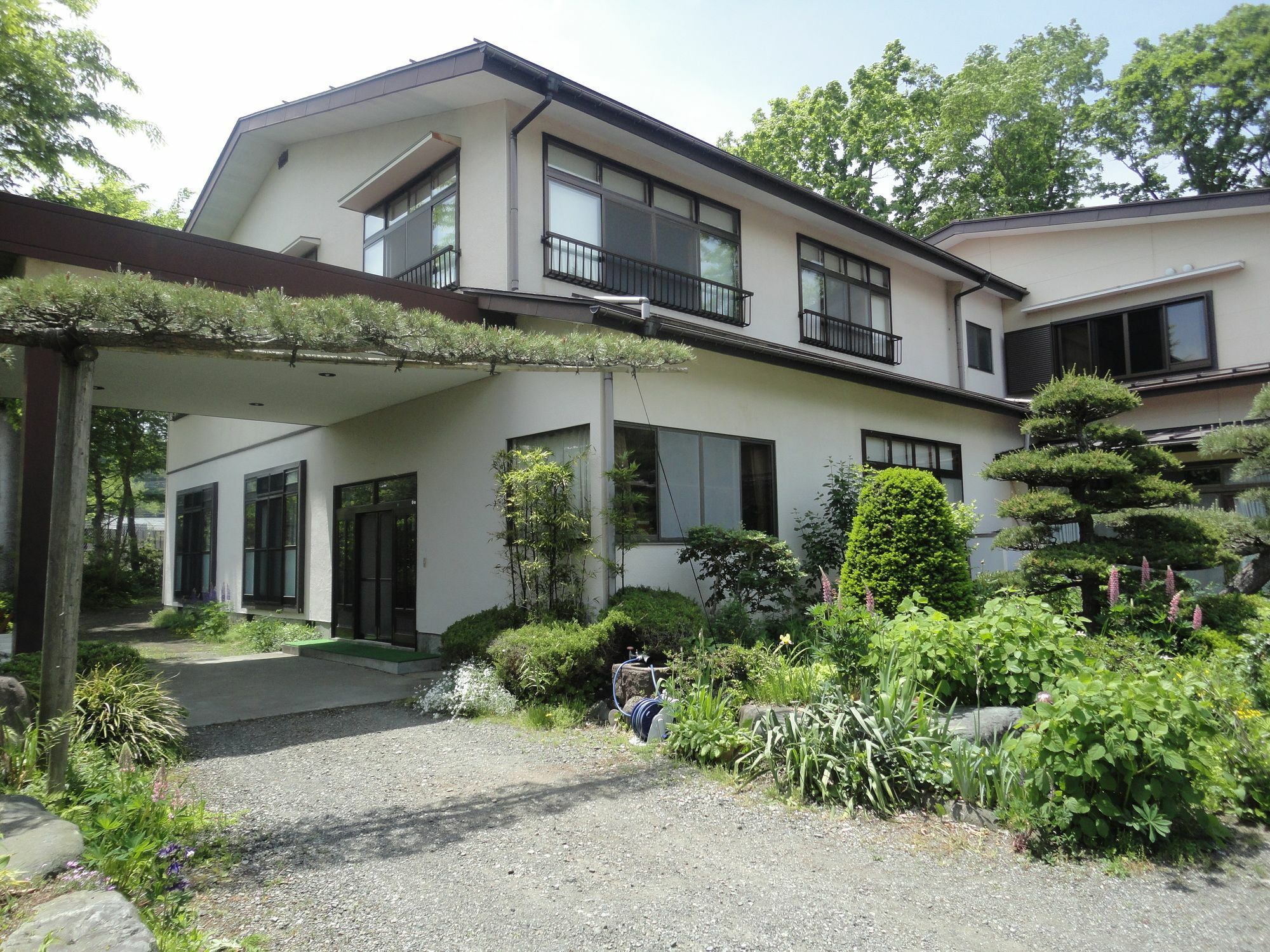 ホテル 山乃家 山中湖村 エクステリア 写真